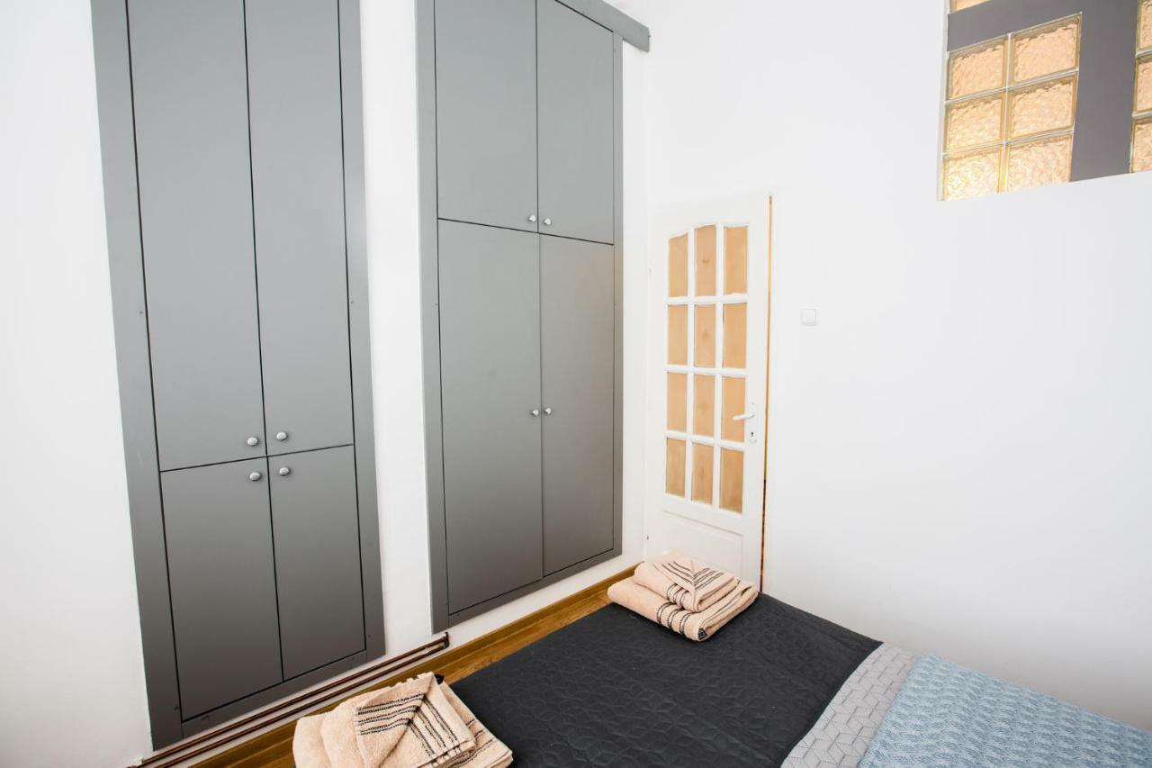 Art Downtown Alecsandri St Luxury Apartment ออราแด ภายนอก รูปภาพ